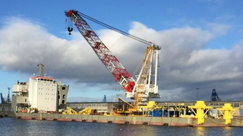 1000 ton heavy lift Crane / Work / Piling Barge - Van Loon Maritime ...