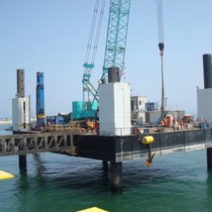 Jack-up Barges, Self-elevating Platforms, Lift boats & Spud pontoons ...